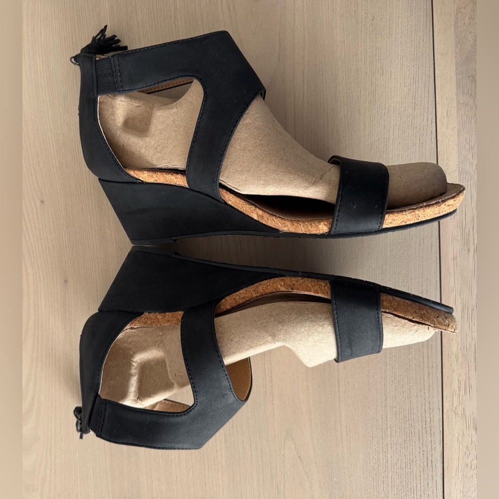 Adrienne Vittadini Av-Thalla-2 Black Women's Wedge Sandals / Size 8.5 - Picture 14 of 14